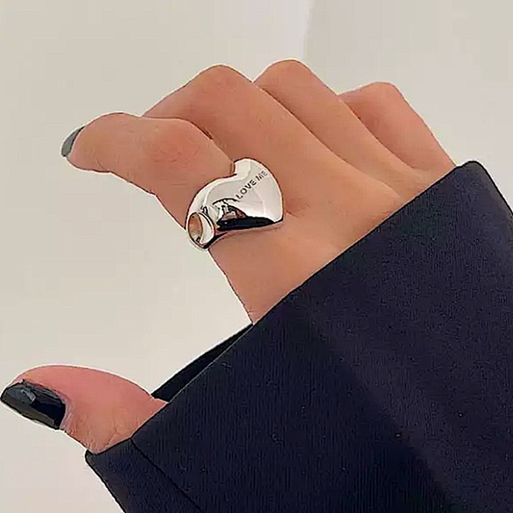 Sterling Silver Plated Love Me Heart Bubble Ring - Picture 4 of 9